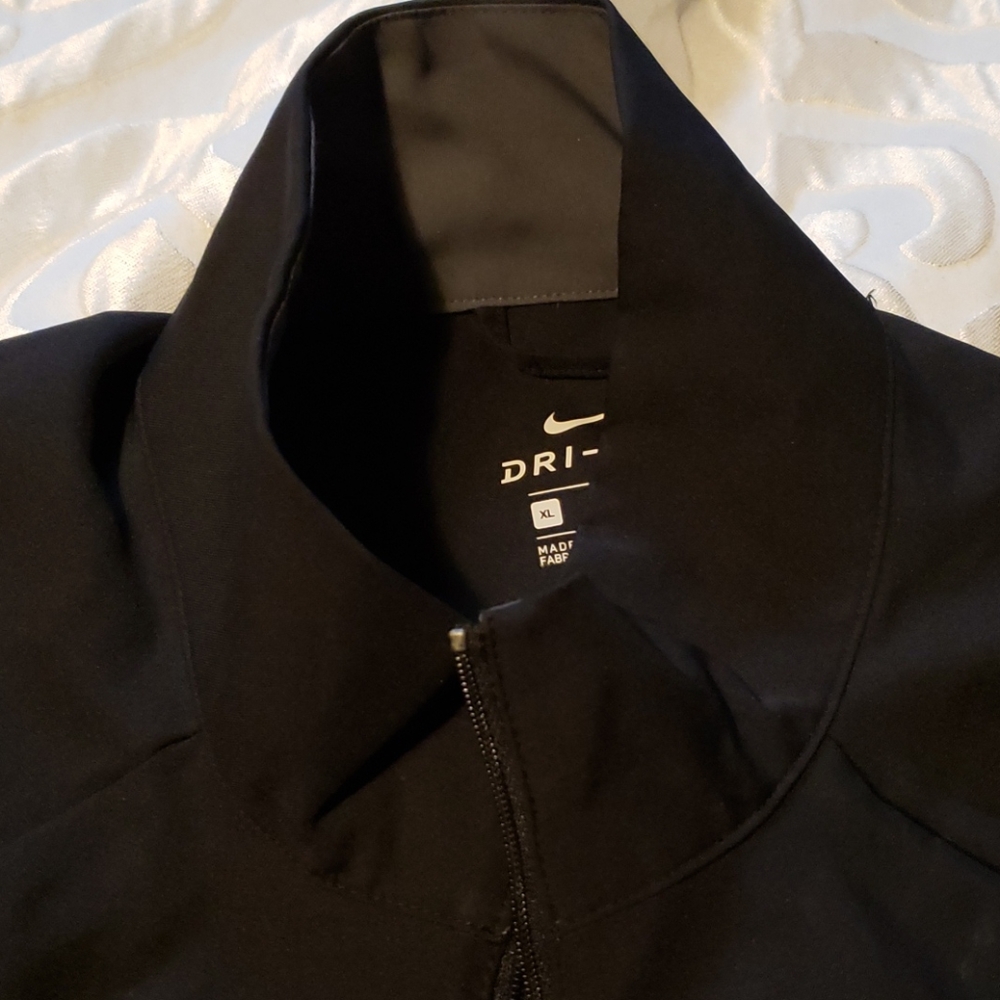 Jumpsuit - Picture 9 of 10